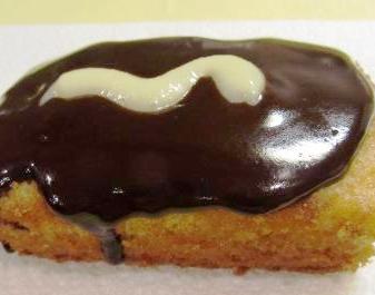 Austin's Boston Cream Pie Paddies.jpg